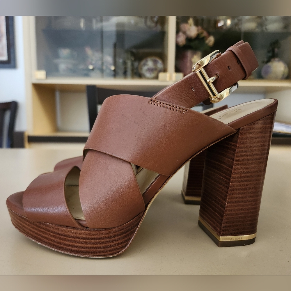 Michael Kors Block Heel Platform Heeled Sandals - EUC